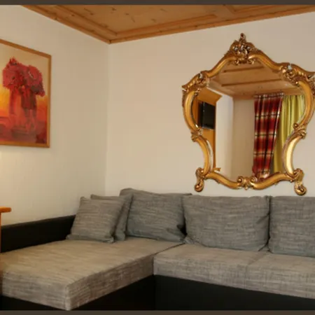 מלון Parkhotel Waldlust 3*