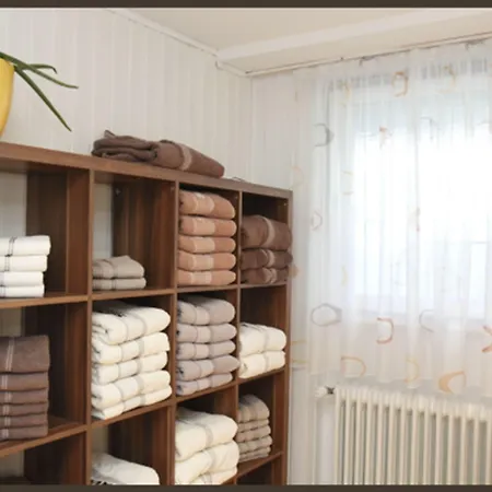 מלון Parkhotel Waldlust