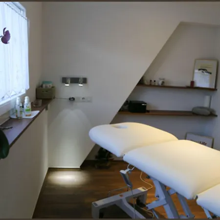 Parkhotel Waldlust מלון