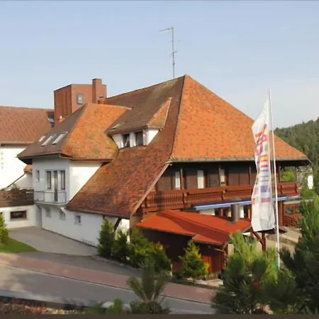 מלון Parkhotel Waldlust